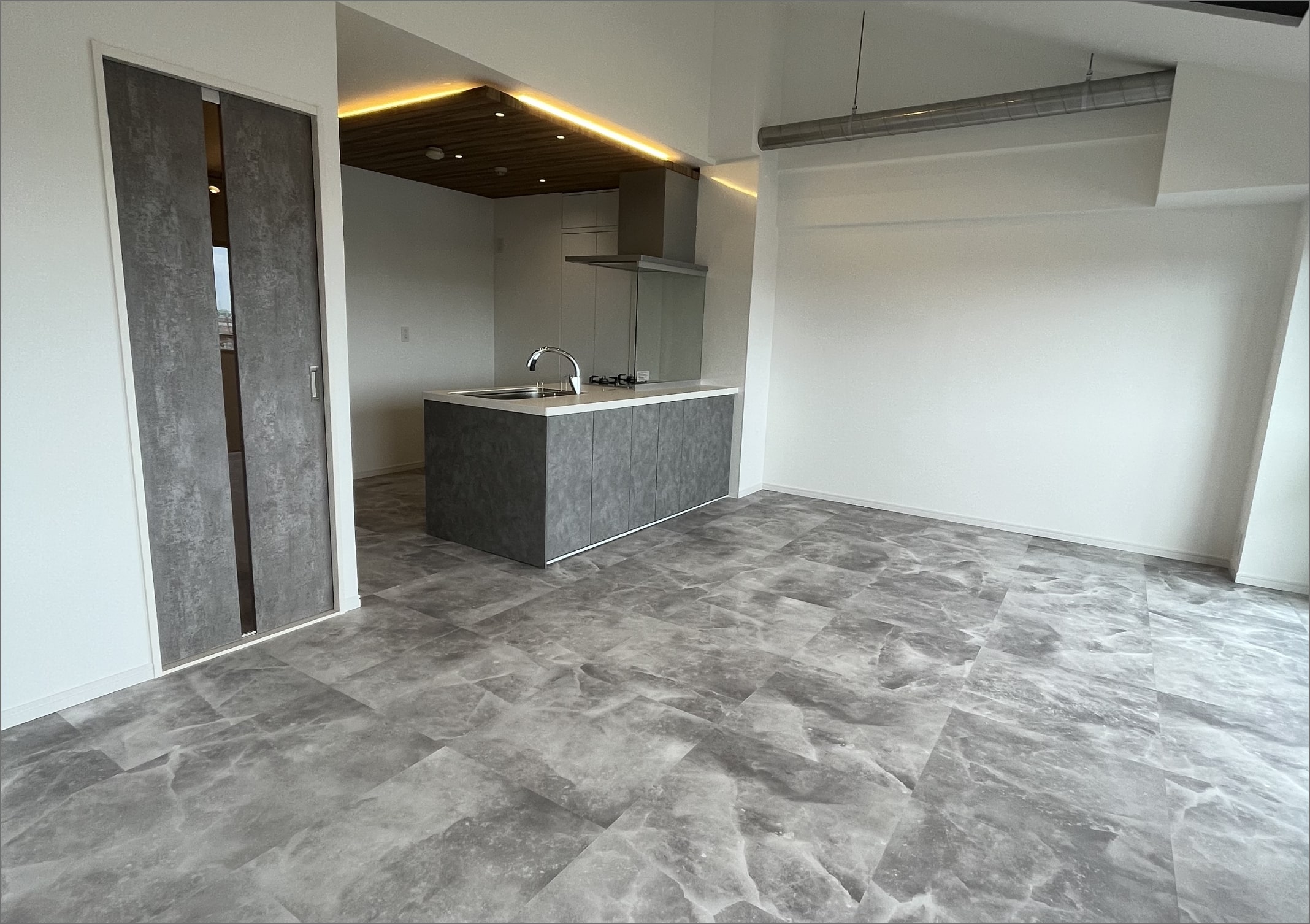 LUXE 武庫之荘 504 室内全面リノベーション